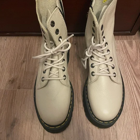 Dr. Martens Cream Combat Boots - Picture 5 of 6